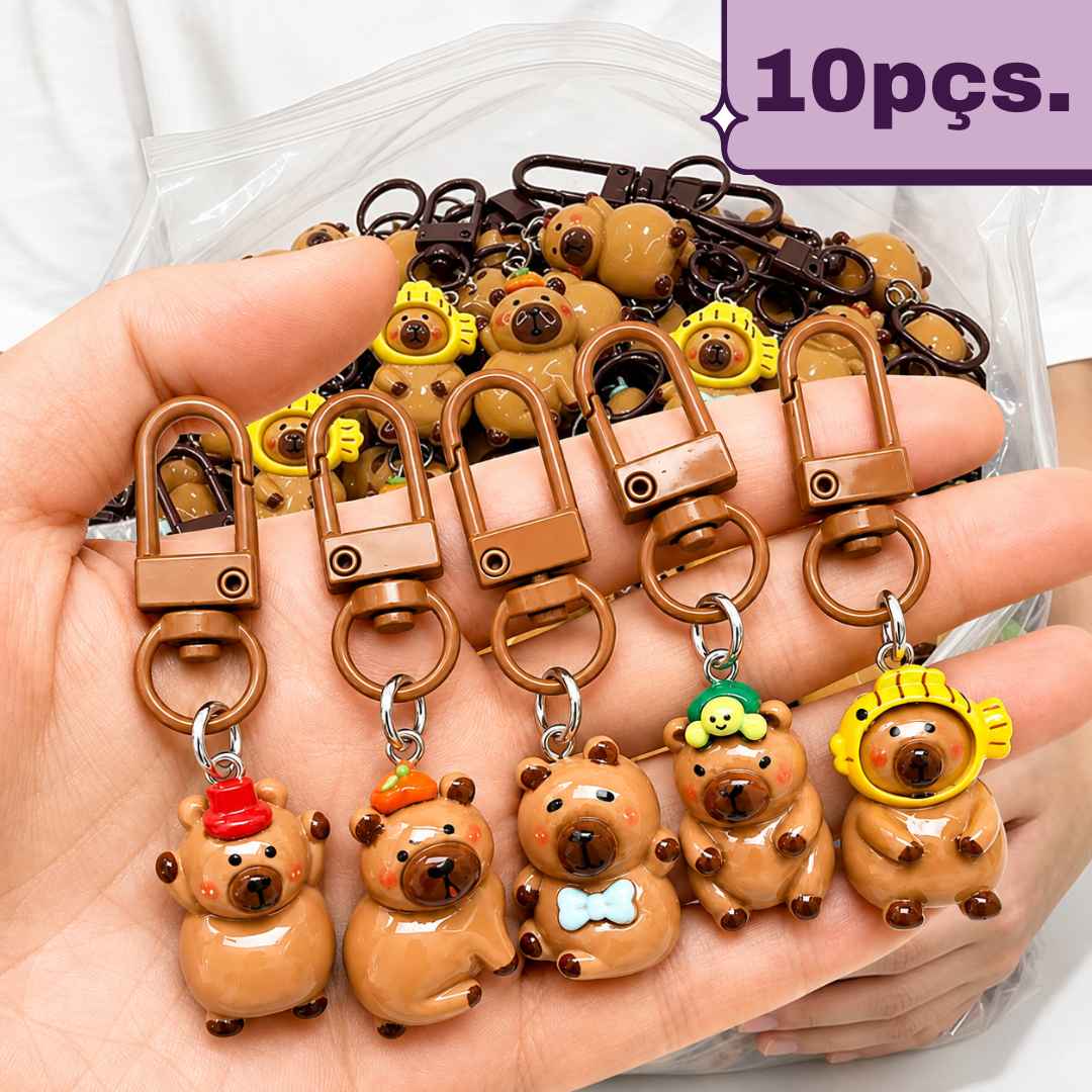 Chaveiro Capivara Fofo – Modelo Divertido para Bolsa e Mochila