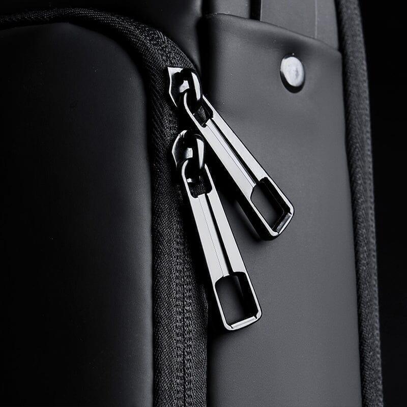 Mochila Antifurto Slim com Cadeado de Senha e Entrada USB